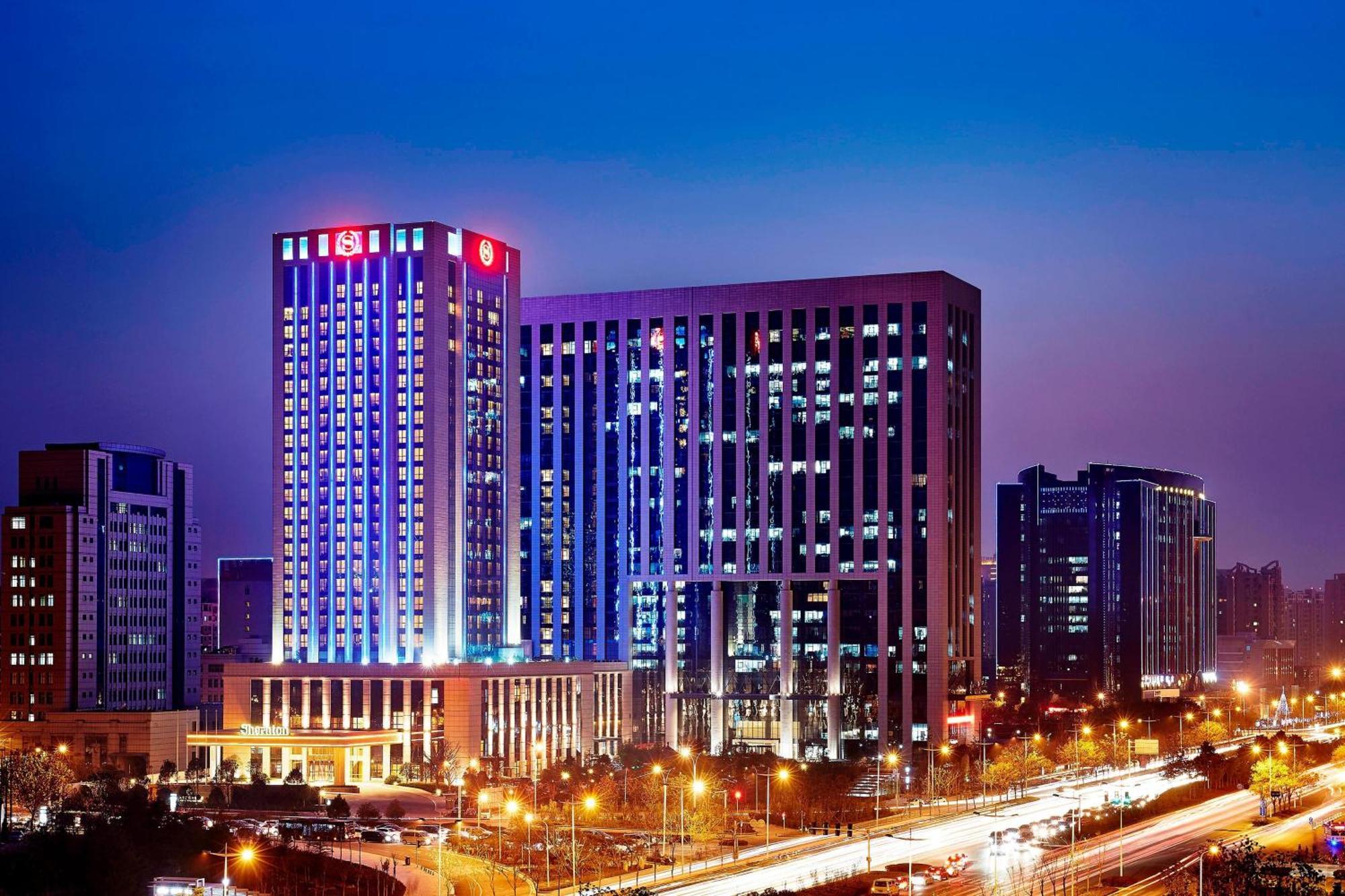 Sheraton Grand Zhengzhou Hotel Exterior foto